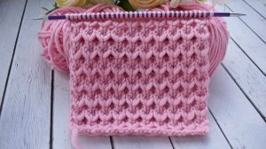 Авторский ажурный узор спицами