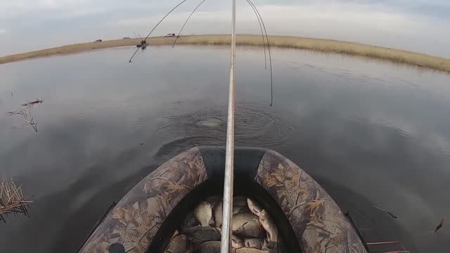 ВОТ ЭТО РЫБИНЫ!!! ВЕСЕННЯЯ РЫБАЛКА НА ПАУК С ЛОДКИ