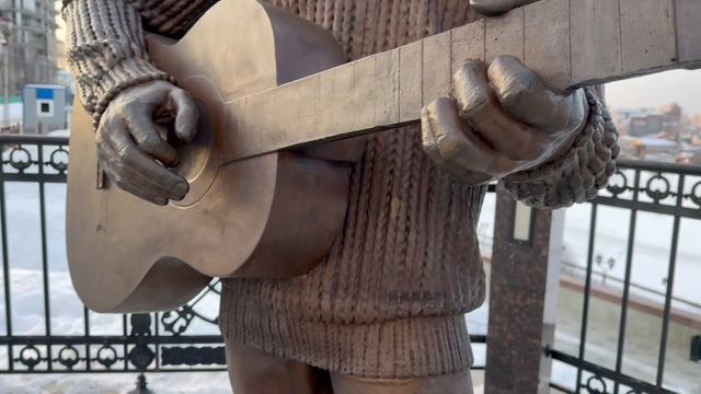 Владимир Высоцкий пел о Тюмени 💯💯🎼🎸 Памятник на Набережной Туры☑️‼️