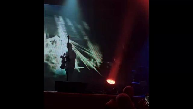 Don't Stop Me Now смотреть онлайн