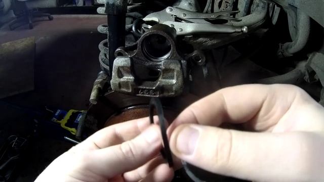 ремонт цилиндр заднего суппорта