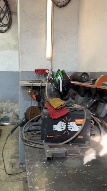 Сварщик, промо - практические занятия, обучение 1