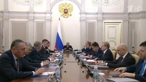 На совещании правительства обсудили перечень стратегически важных лекарств.