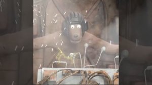 Погоня _ Наши миши #stopmotion #clayanimation #плохойсигнал #shorts