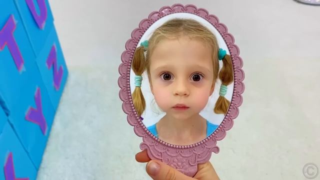 Настя и папа учат английский алфавит ABC. Полезное видео