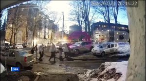 Массовая драка с поножовщиной произошла у подъезда в уфимской Черниковке