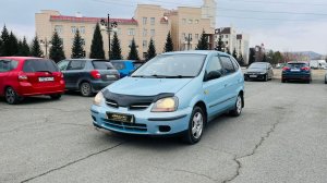 Nissan Tino, 2000 год