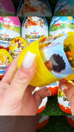 Распаковка макси-яйца Барби Киндер Сюрприз