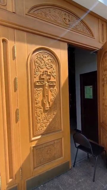 Двери из массива дуба