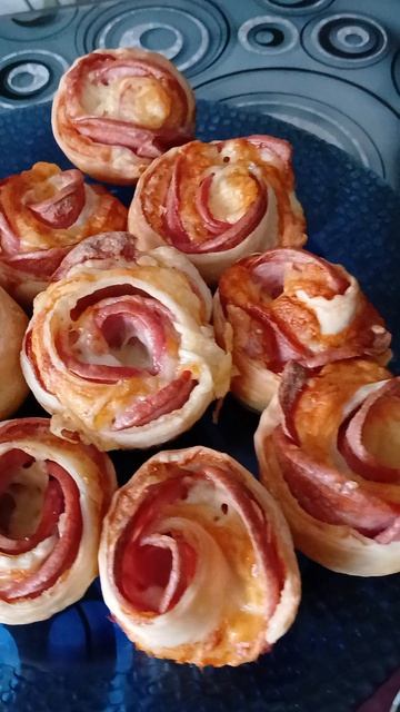 розочки слойки