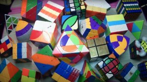 Welcome to my channel SOLPUZ-Димон (solving puzzles). Сборки и переделки ! Много кубиков на канале !