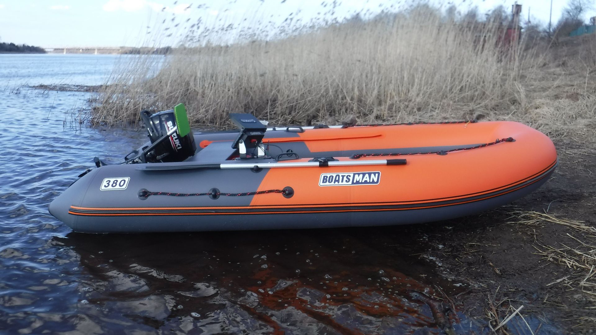 BoatsMan BT380ASR под 6лс смотреть онлайн