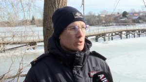 Выходить на лёд - опасно!