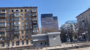 Я НА УЛИЦЕ ОКОЛО КЛУБА