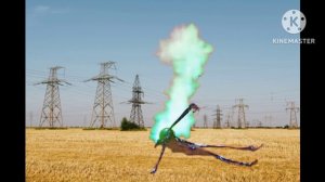 Дымоходоголовый на поле с электростолбами, выпускает свой год!