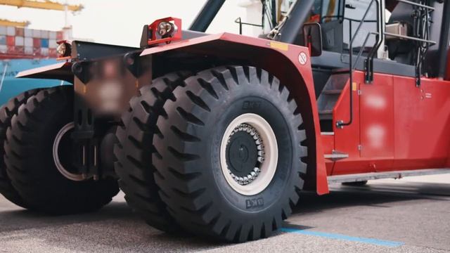 Шины BKT PORT KING PLUS для ричстакеров (погрузчиков для работы с контейнерами)