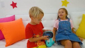 Удивительное приключение Влада и Ники с Мико   Самые умные роботы с искусственным интеллектом в мире