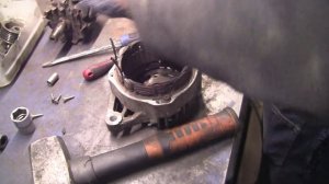 Генератор Peugeot 406 -демонтаж подшипника и его состояние после 15 лет эксплуатации.