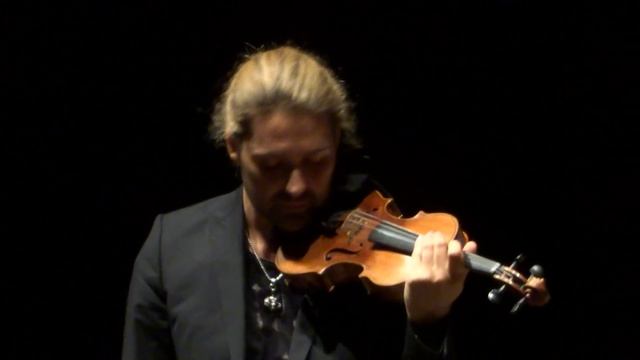 David Garrett - J.Brahms: Violin Sonata N 3 in D minor, Op.108: I. Allegro, fragm. 1 - Recital 2015 смотреть онлайн