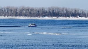Волга. Весна пришла.