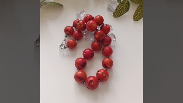Бомбические бусы из кораллоида .mp4