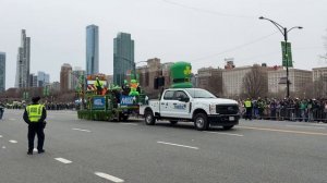 Чикаго праздник Святого Патрика парад и живая энергия улиц весной 2026 ✨