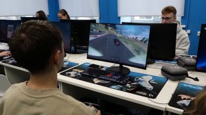 ЖЕЛАЮЩИХ НАУЧИТЬСЯ УПРАВЛЯТЬ ДРОНОМ СТАНОВИТСЯ БОЛЬШЕ