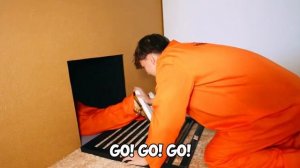 LOCKED UP IN A GOLDEN PRISON! Can We Escape？