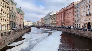 Пешком по мартовскому Петербургу. Зимний дворец, Дворцовая площадь, Зеленый мост, Дом Книги. Часть 1