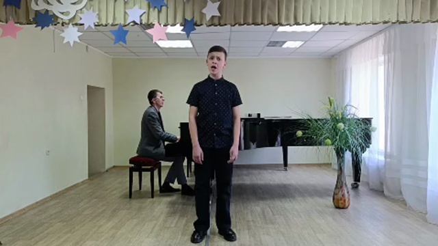 Романенко Максим. Слова и музыка Л. Архиповой На войне как на войне.