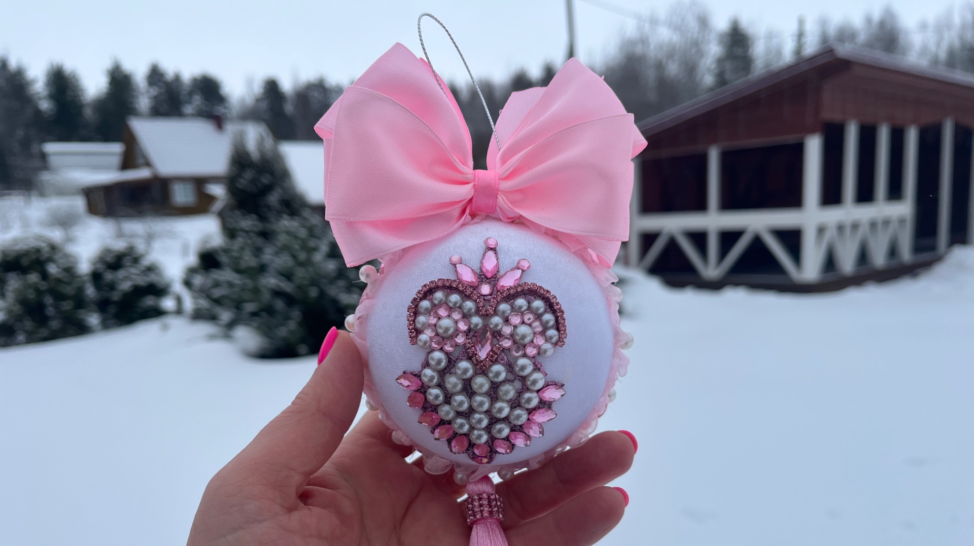 Создание новогоднего шара в бархате «Совушка» из китайского елочного шара