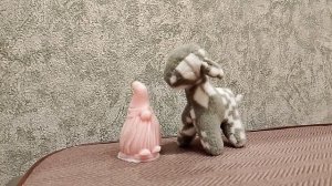 Облила всех грязью за минуту и довольная хихикает