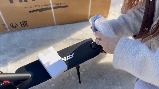 Распаковка и обзор электросамоката HITWAY H17 часть 1