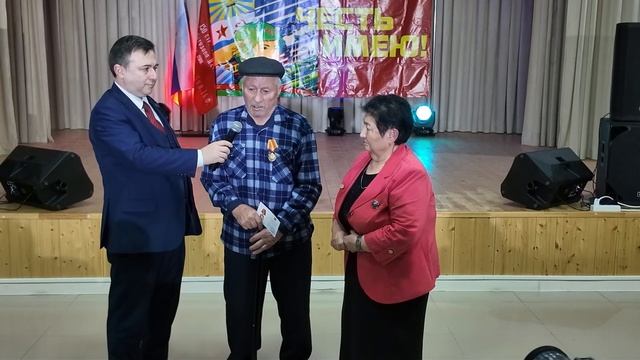 "Герой России" (на ногайском языке)