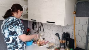 НА УЛИЦЕ ПАСМУРНО И ПОГОДА ДАЛА ЗНАТЬ О СЕБЕ