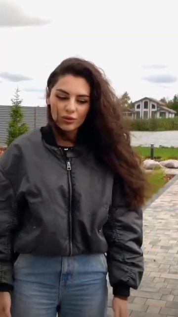 Куда разместить газон на участке?