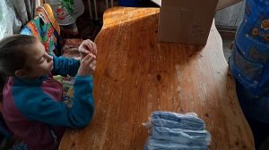 Распаковка трех посылок.