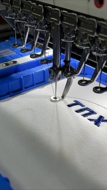 Слышите этот звук? Это звук того, что ваш мерч не для конвейера.