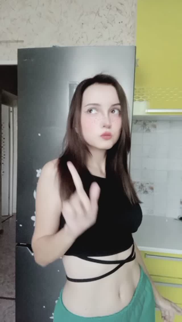 🤗 смотреть онлайн