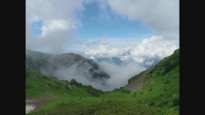 "Исполинские горы" (стихи Константина Бальмонта)