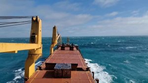 Судно в Баренцевом море