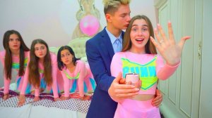 ДИАНА ВЫХОДИТ ЗАМУЖ И ЗОВЕТ К СЕБЕ НА СВАДЬБУ  ПОДПИСЧИКОВ И ИХ РОДИТЕЛЕЙ