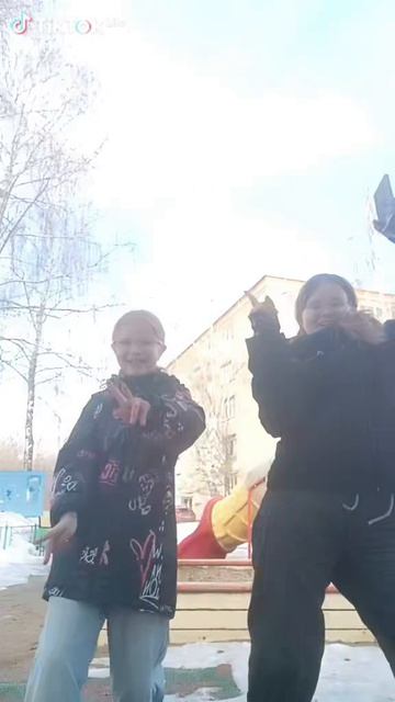 1000045790.mp4 смотреть онлайн