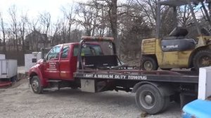 Дальнобой. США. #2 Оживляем Кару чтоб вытащить двигатель Cummins из Volvo 780 [DW5xJuIVNOI]