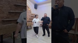 Караоке с братом и сестрой