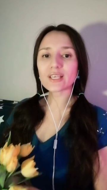 «Жёлтые тюльпаны» Автор песни Игорь Николаев #жёлтые #тюльпаны #ИгорьНиколаев #НаташаКоролёва