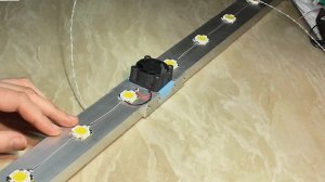 LED-светильник 140 Вт из карниза (Ютуб 2016)