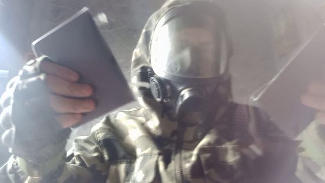 разбираю сломанный планшет