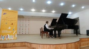 Николай Раков .Сонатина ми-минор . 1 часть Сергей Прокофьев . " Сказки старой бабушки " , пьеса №4