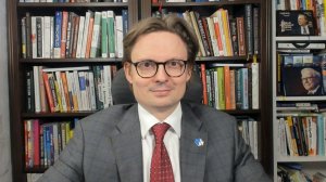 Разбираем причины обвала рубля. Почему ставка ЦБ снижается, а рынок акций не растет?